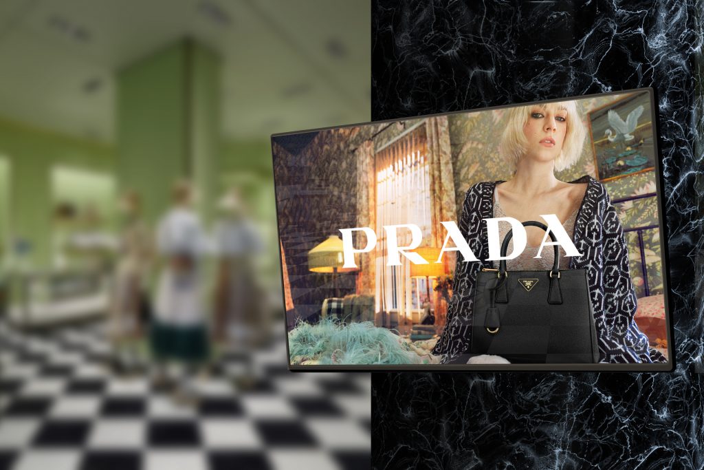 screen display prada Mock up e schermo LED di corepixx presso retail prada