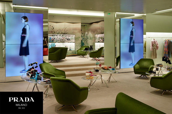 Prada - artwall negozio Prada Digital Signage, allestimento corepixx