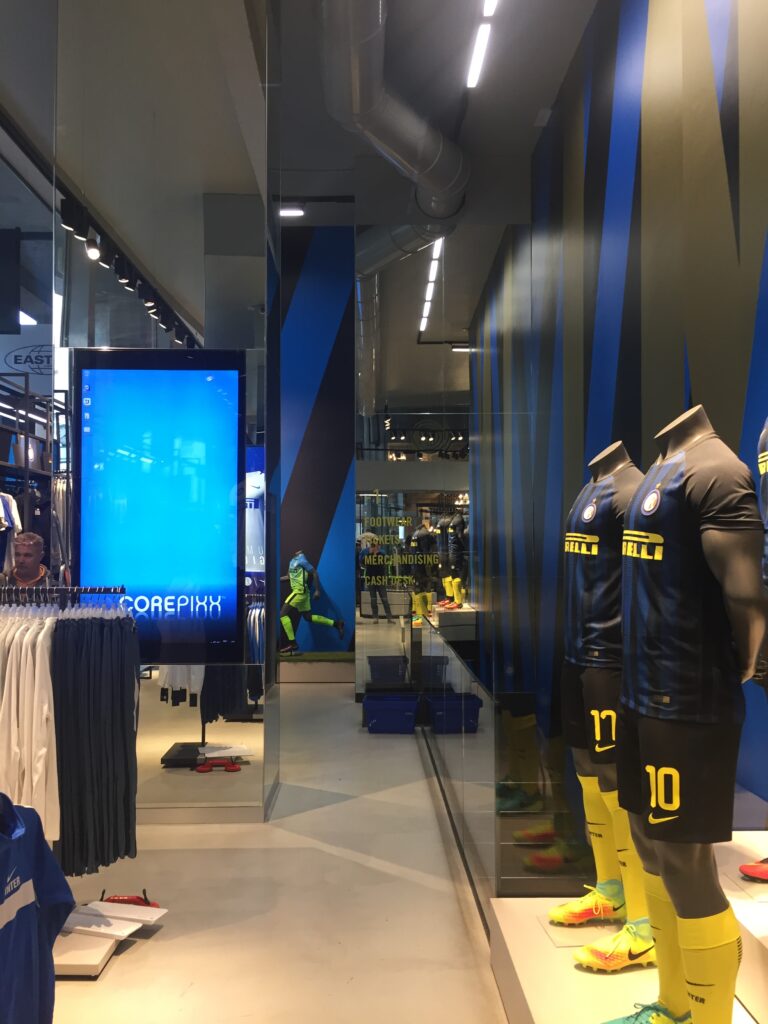 digital signage inter