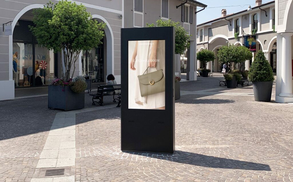 Corepixx_LandOfFashion_Carousel